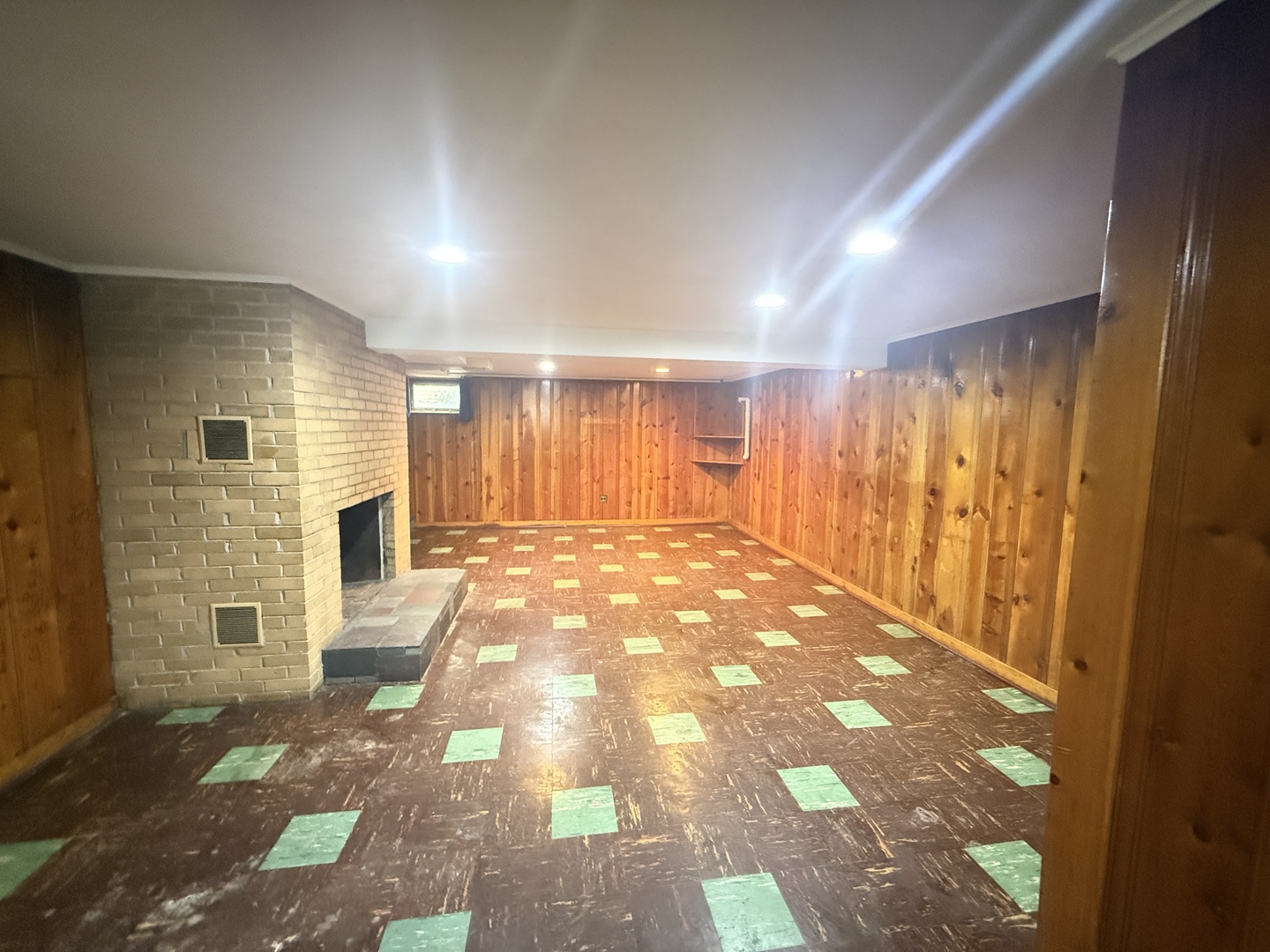 Gallery Image 12