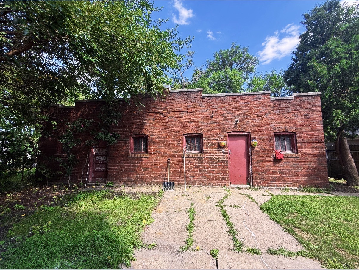 Gallery Image 17