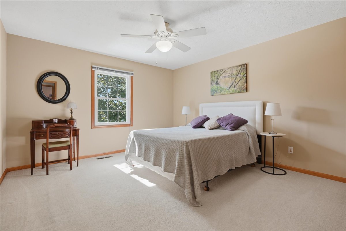 Gallery Image 32