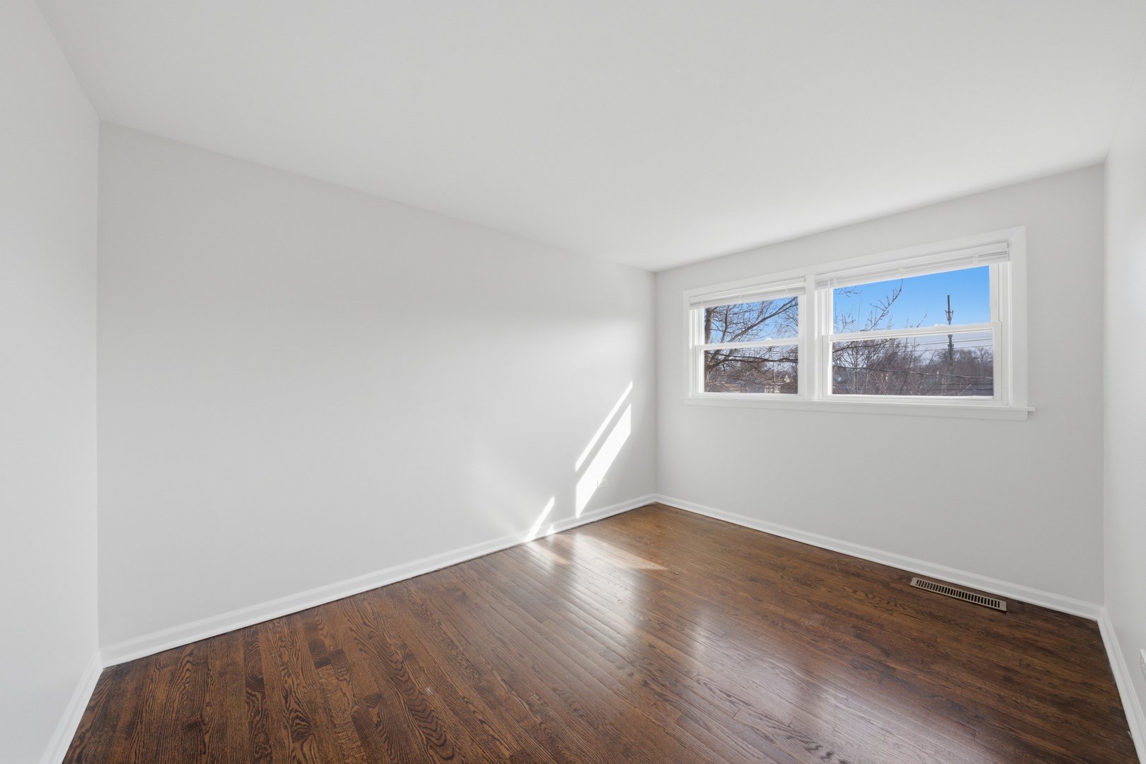 Gallery Image 18