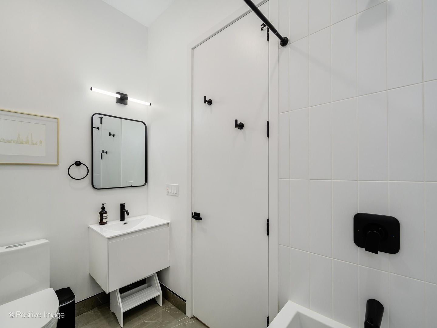 Gallery Image 19