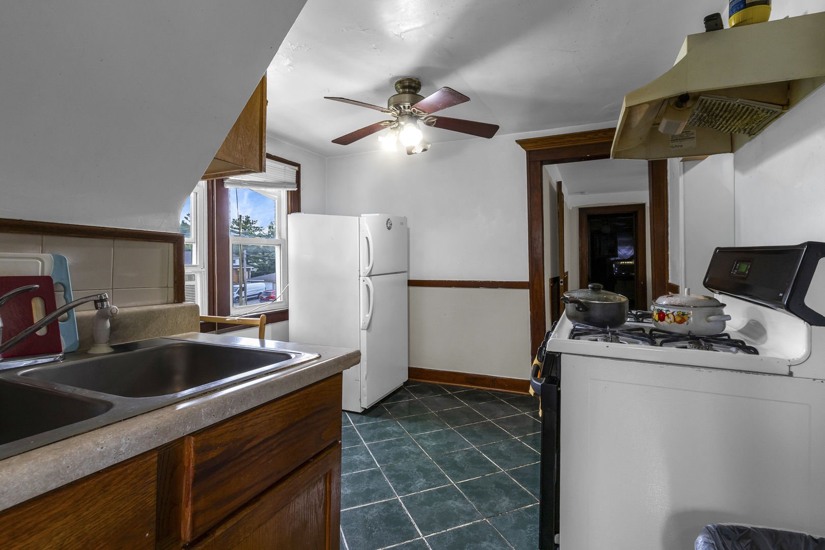 Gallery Image 14