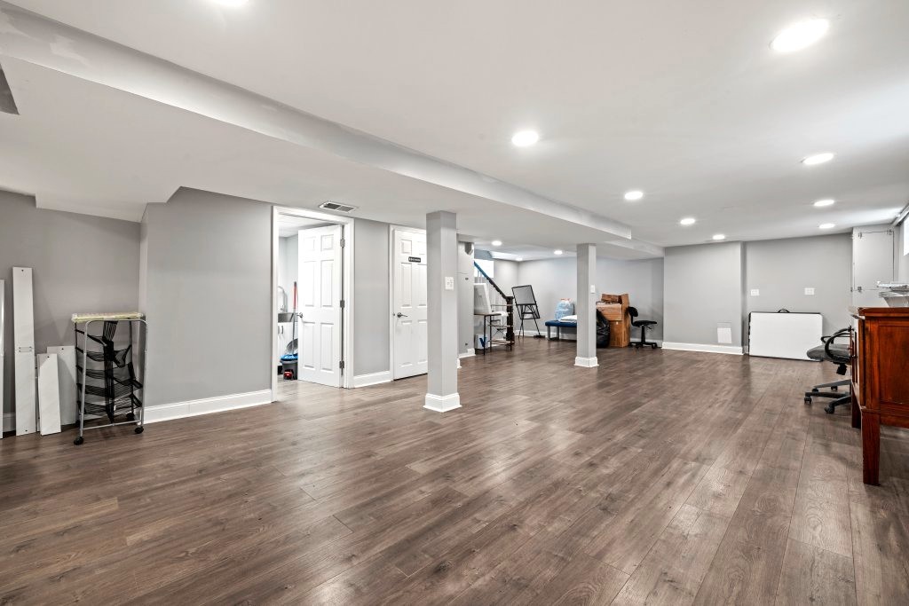 Gallery Image 14