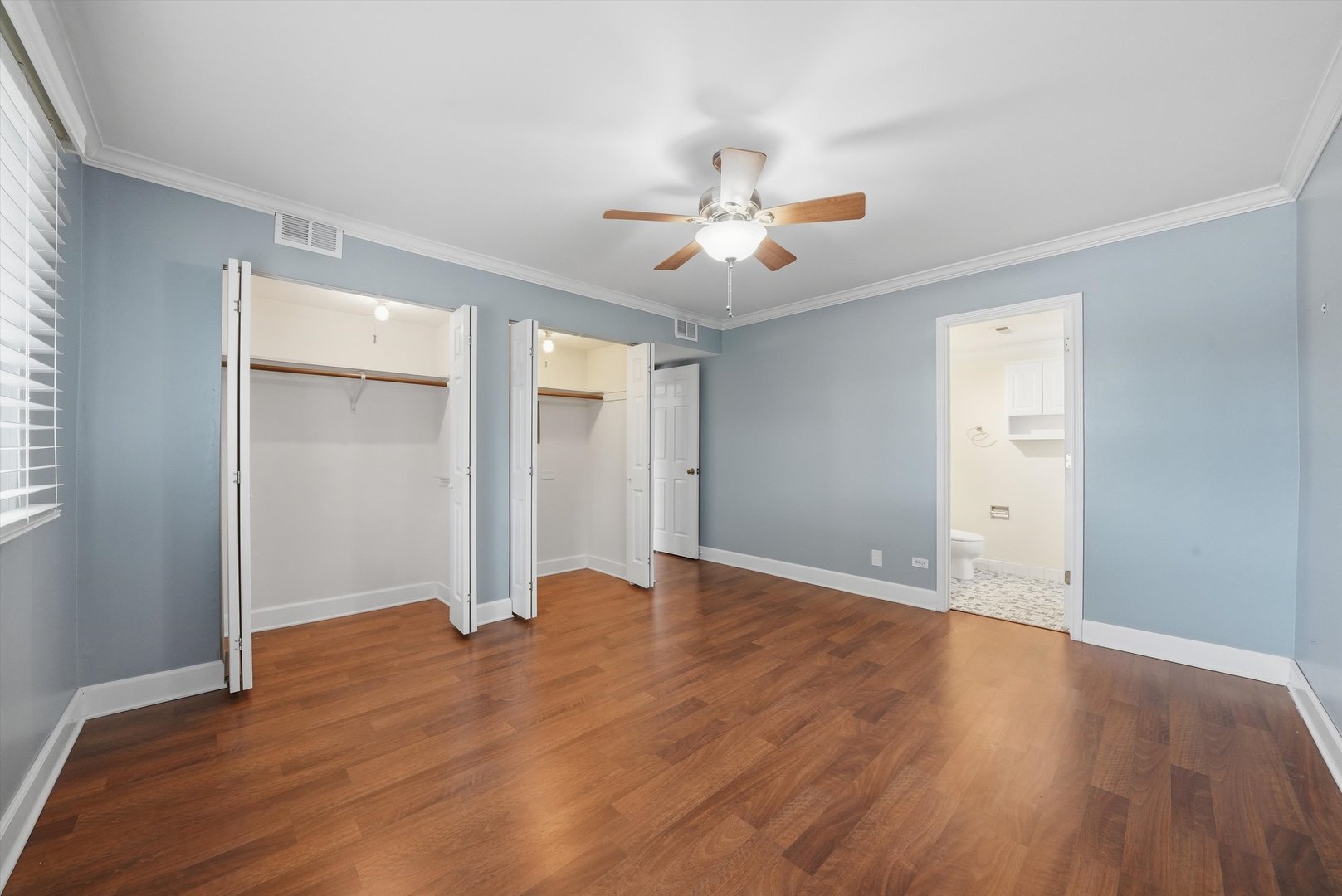 Gallery Image 18