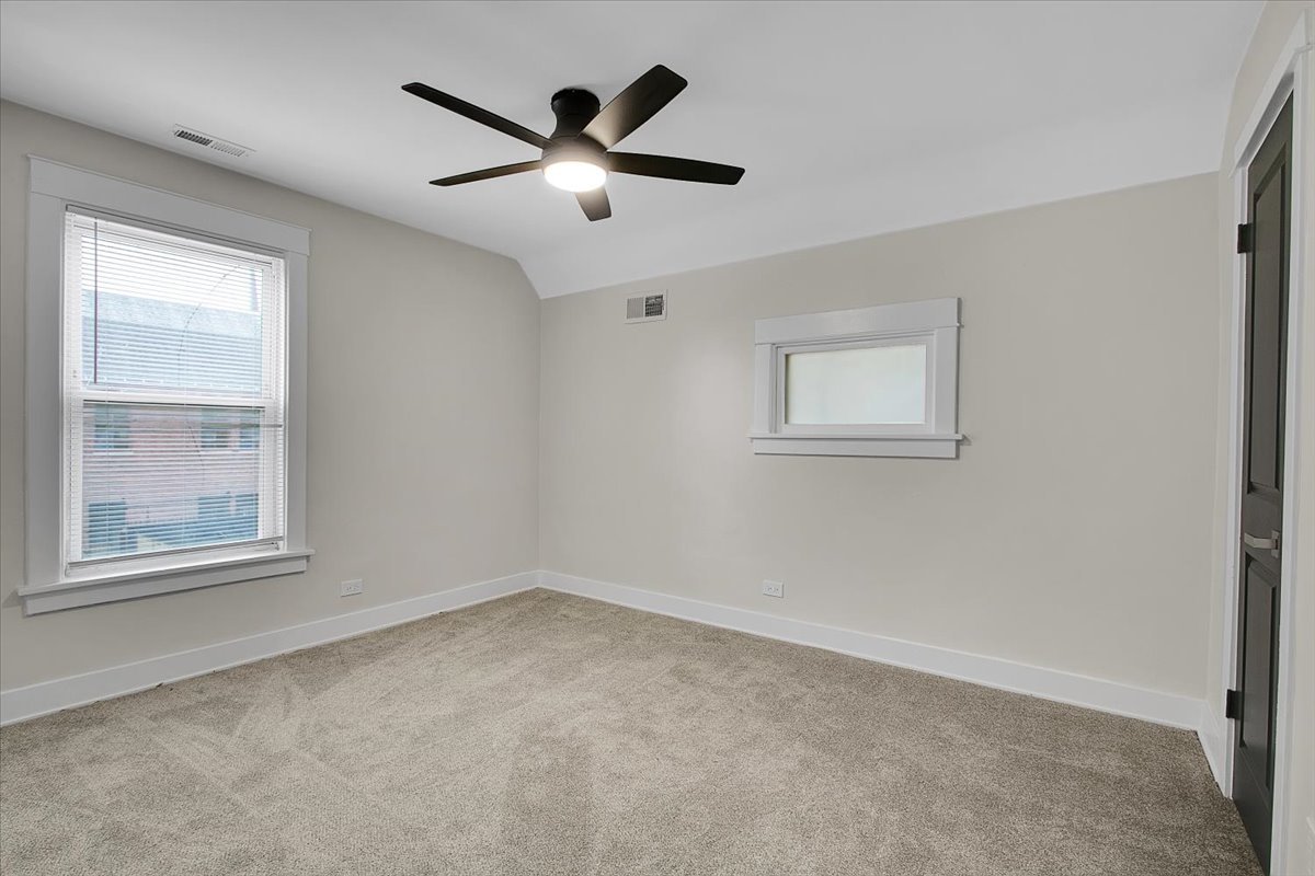Gallery Image 19