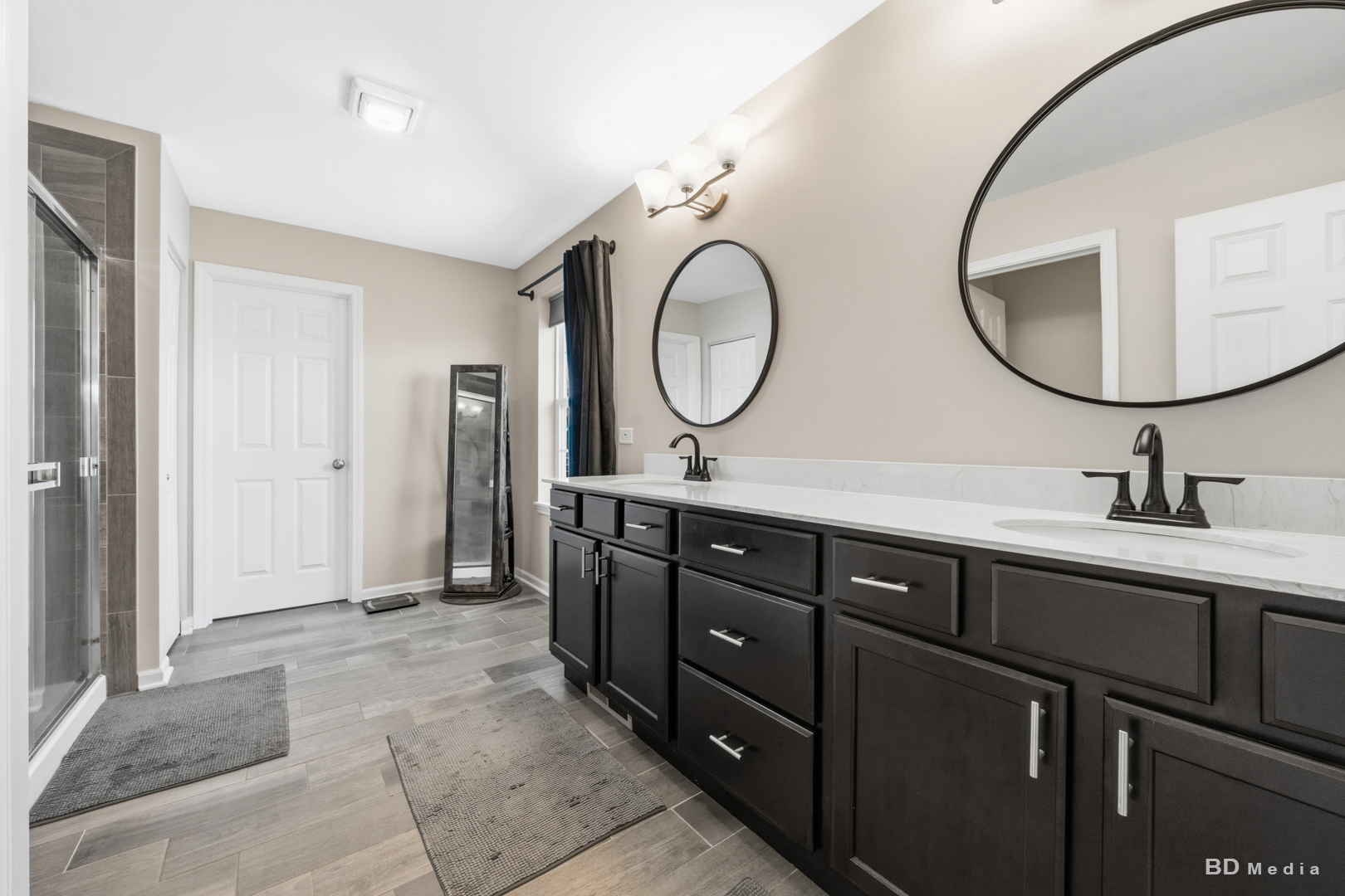 Gallery Image 26