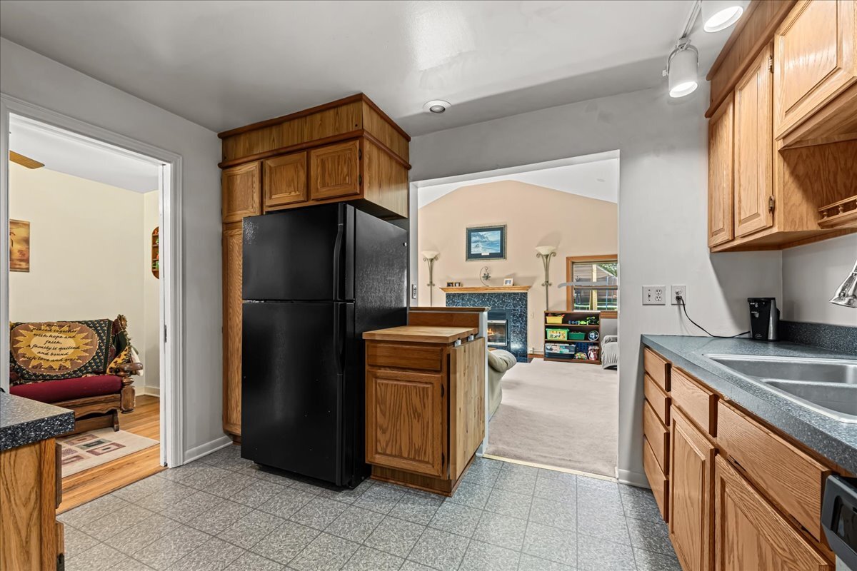 Gallery Image 13