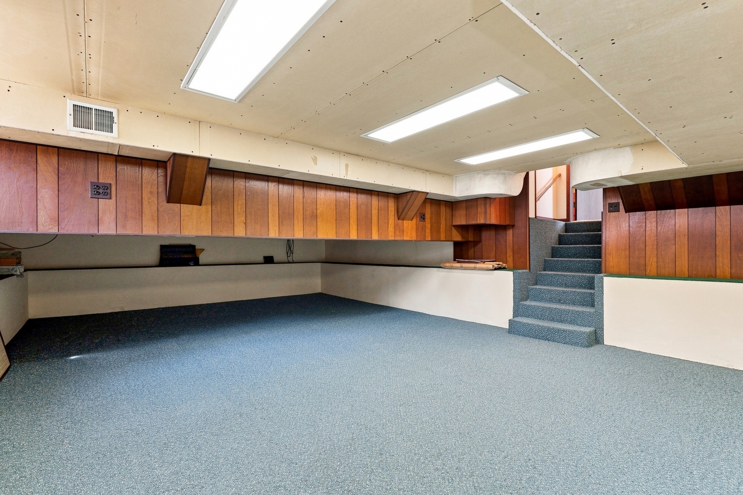Gallery Image 19
