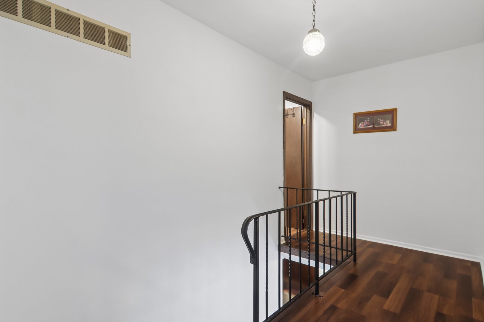 Gallery Image 18