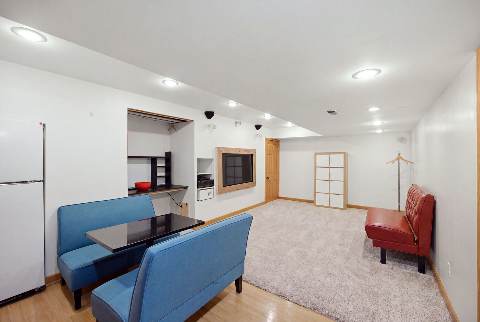 Gallery Image 51