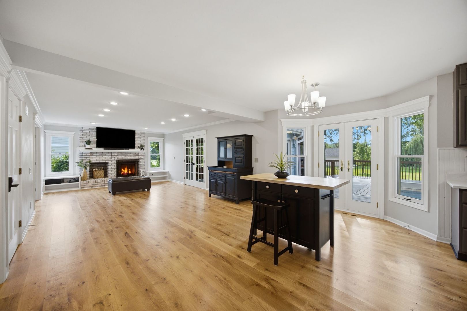 Gallery Image 13