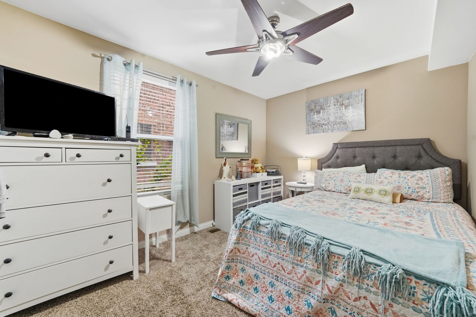 Gallery Image 12