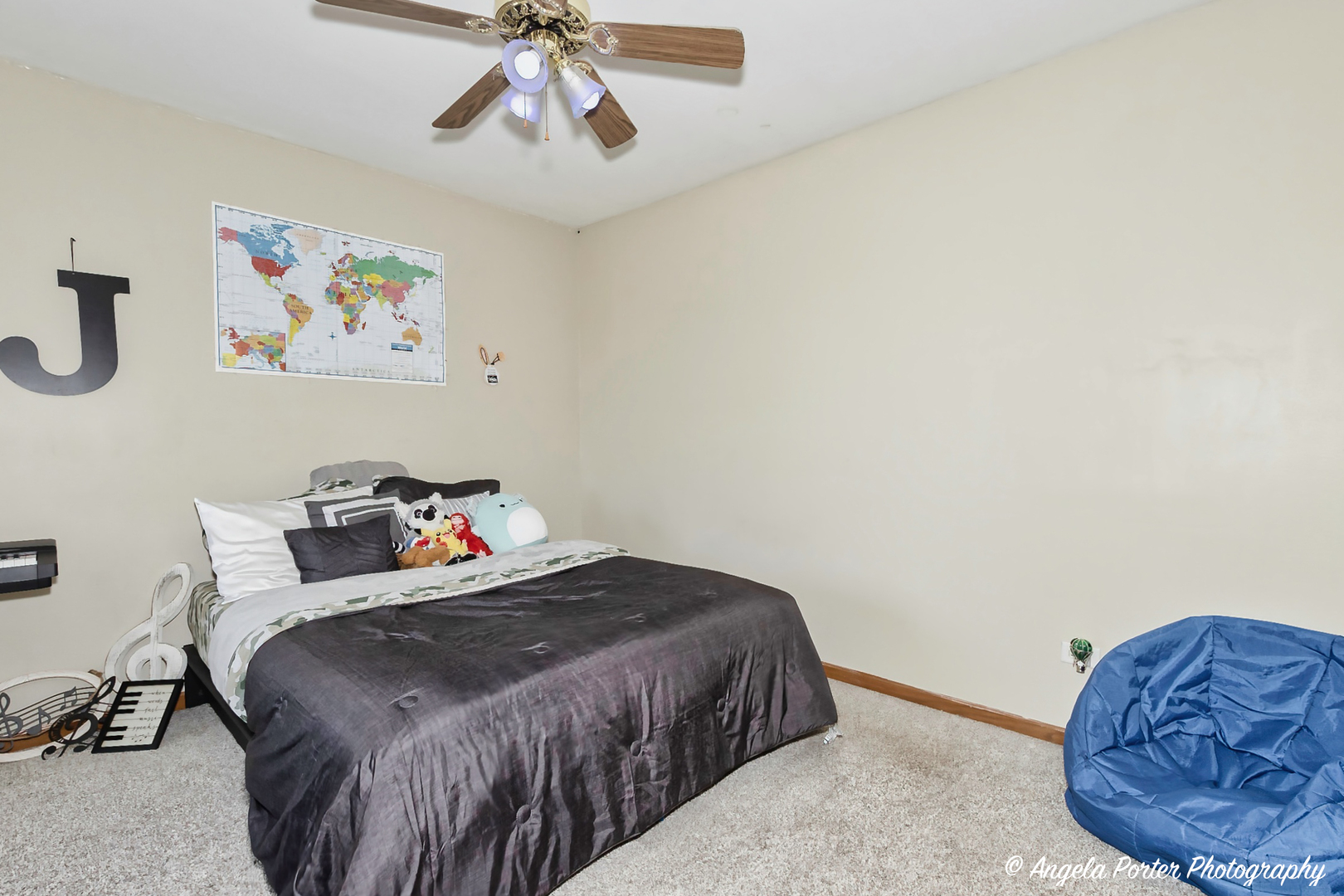 Gallery Image 15