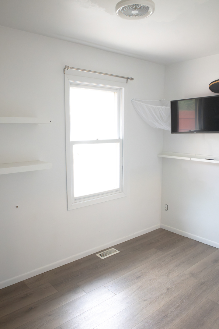 Gallery Image 15