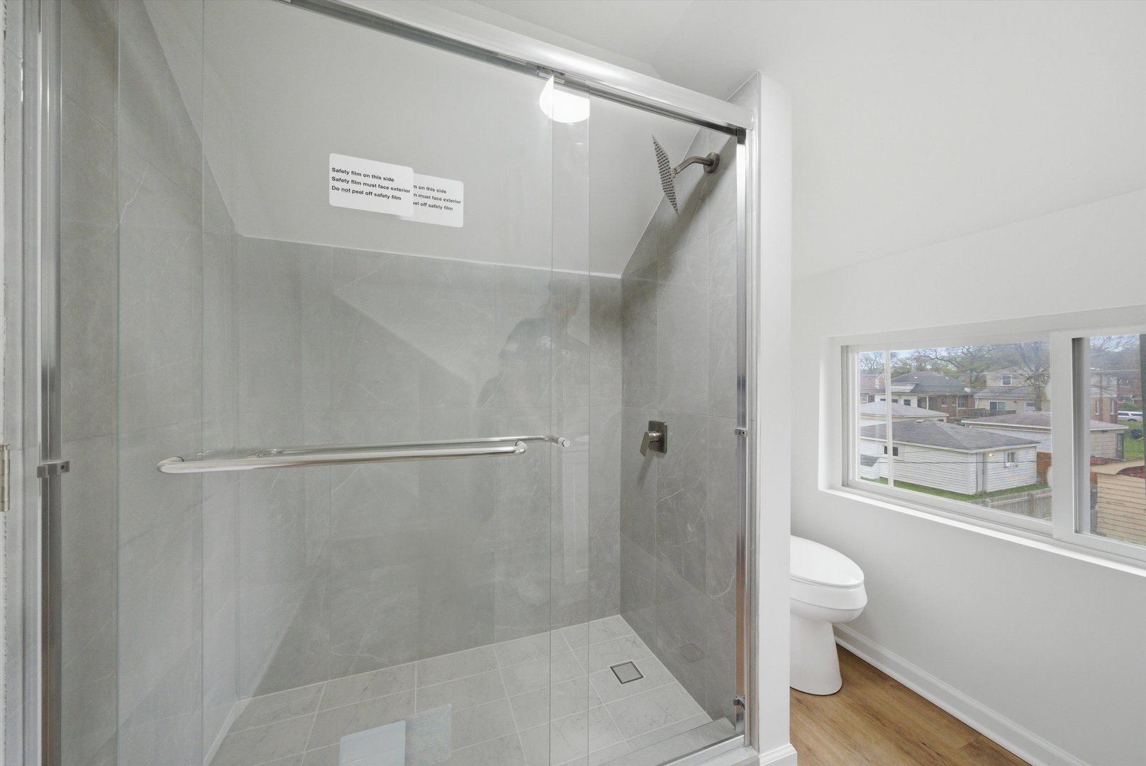 Gallery Image 13