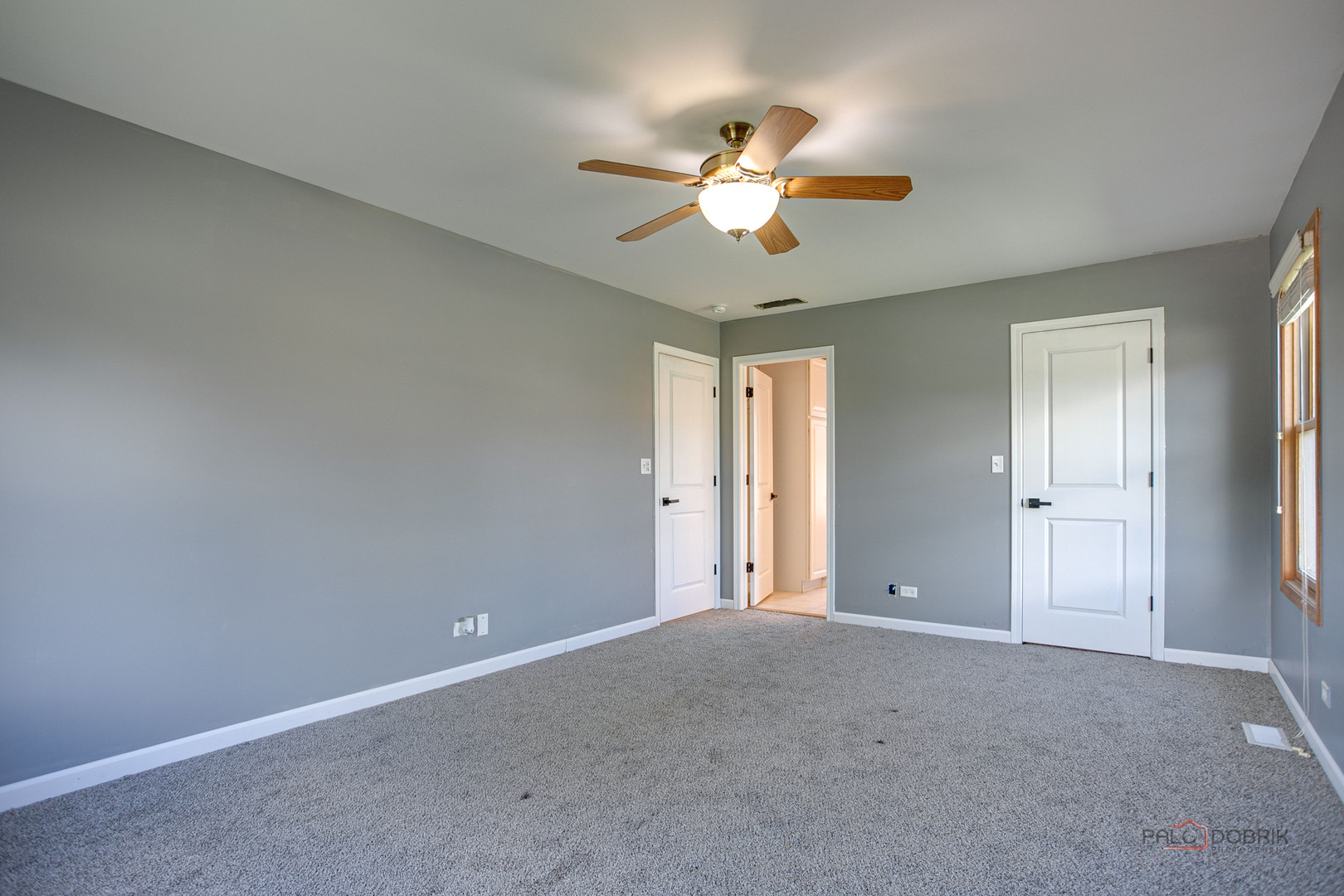 Gallery Image 16