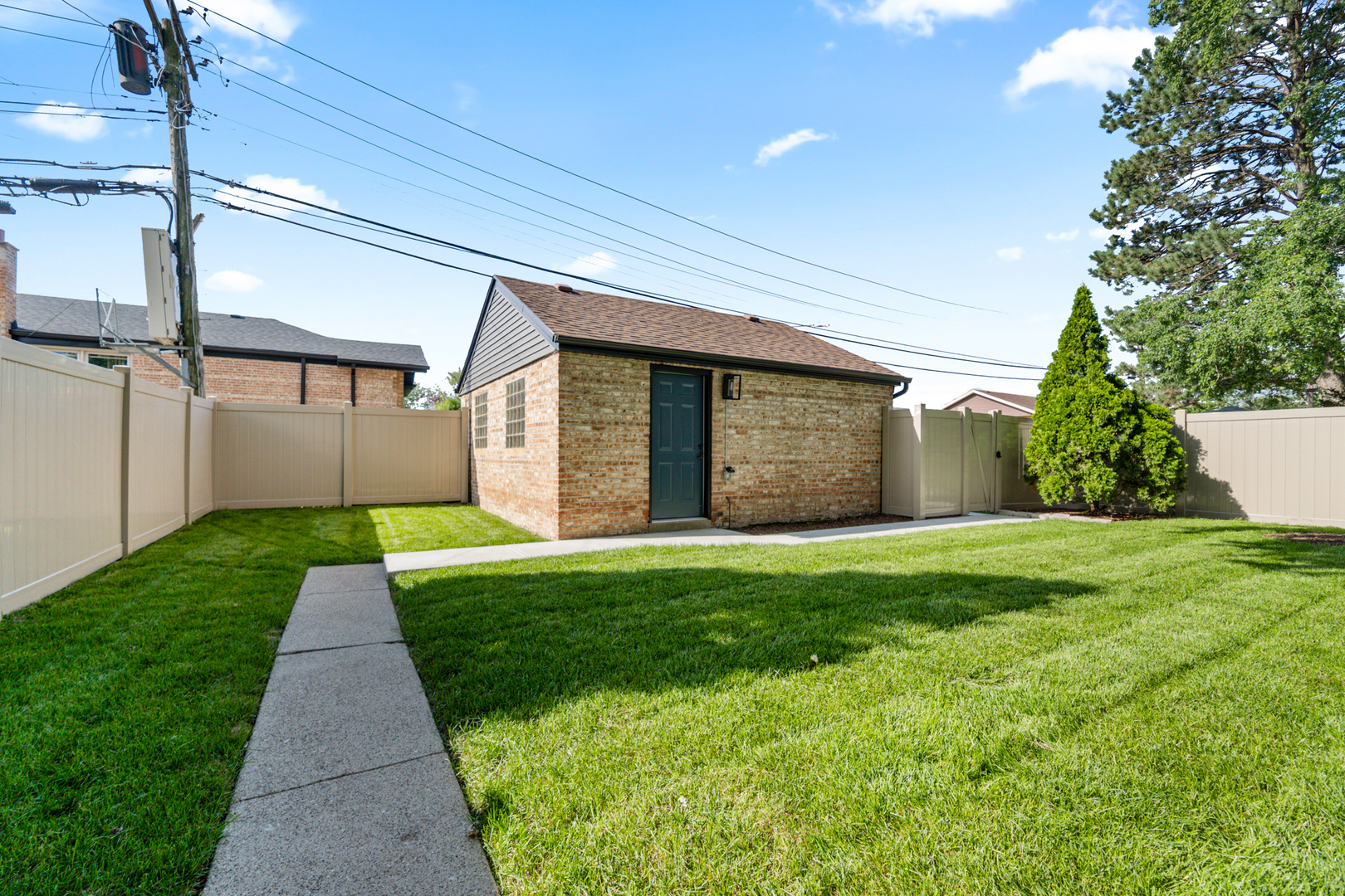 Gallery Image 19