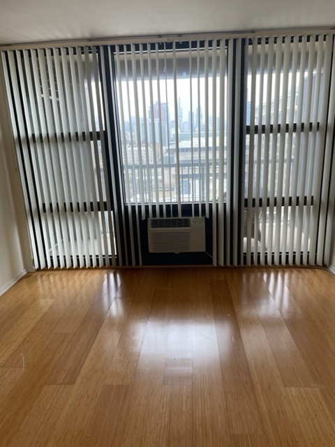 Gallery Image 16