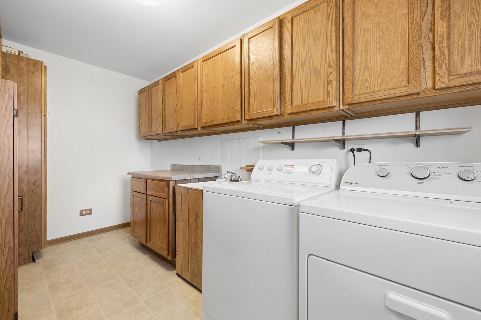 Gallery Image 15