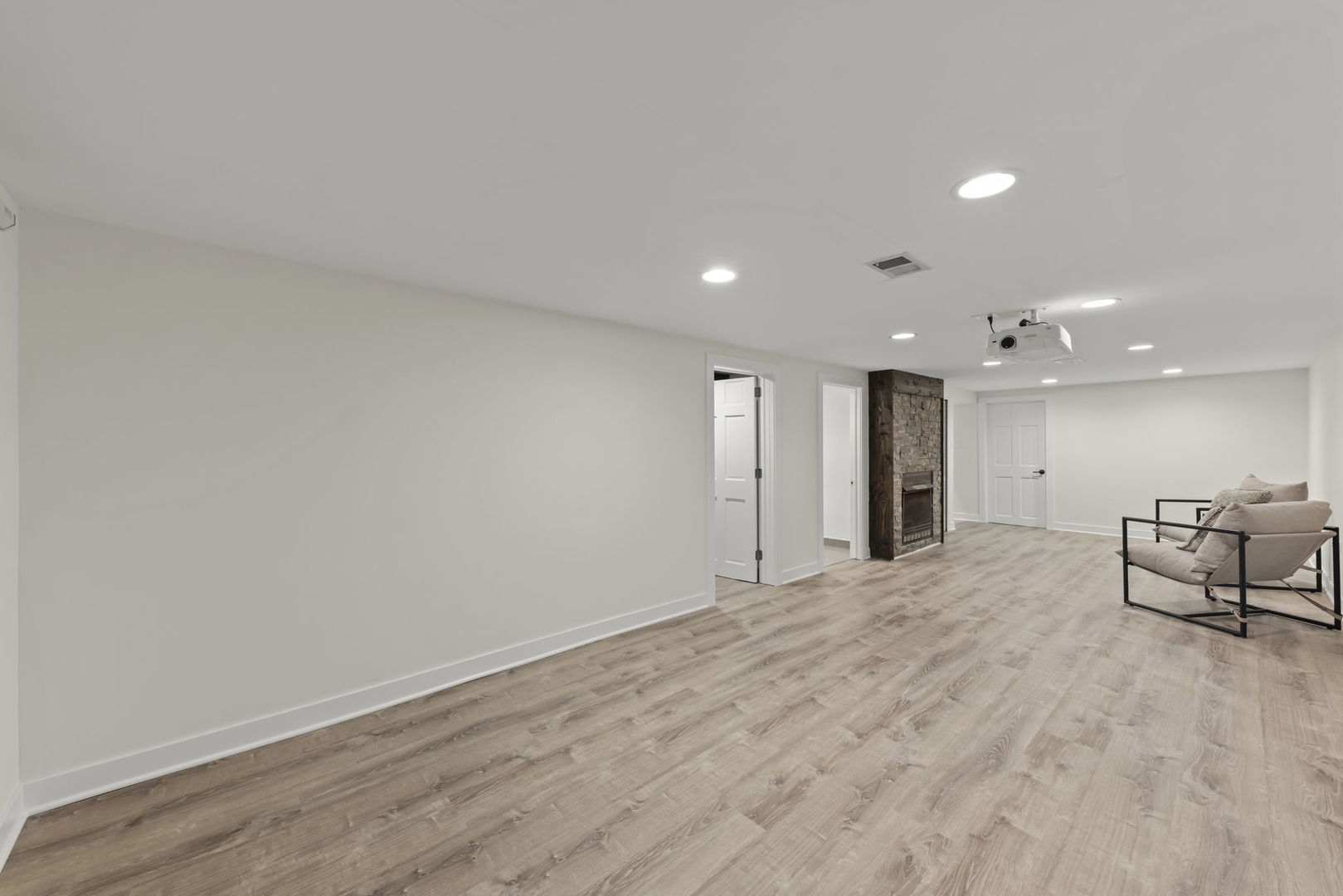 Gallery Image 16