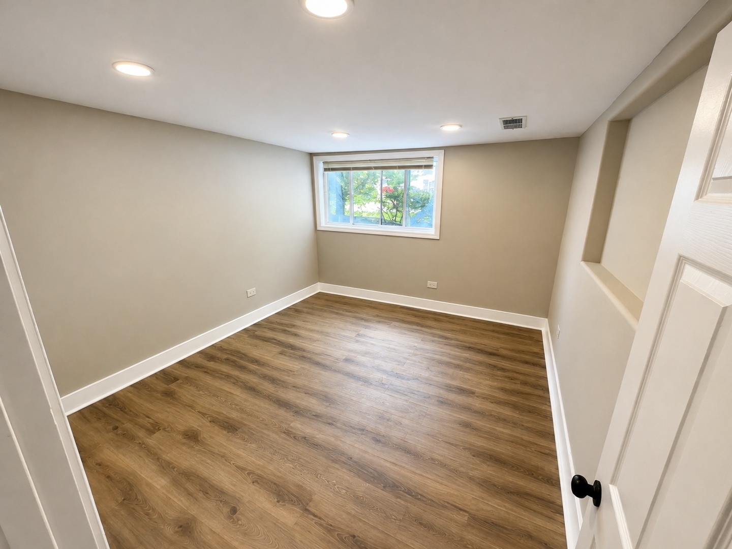 Gallery Image 14