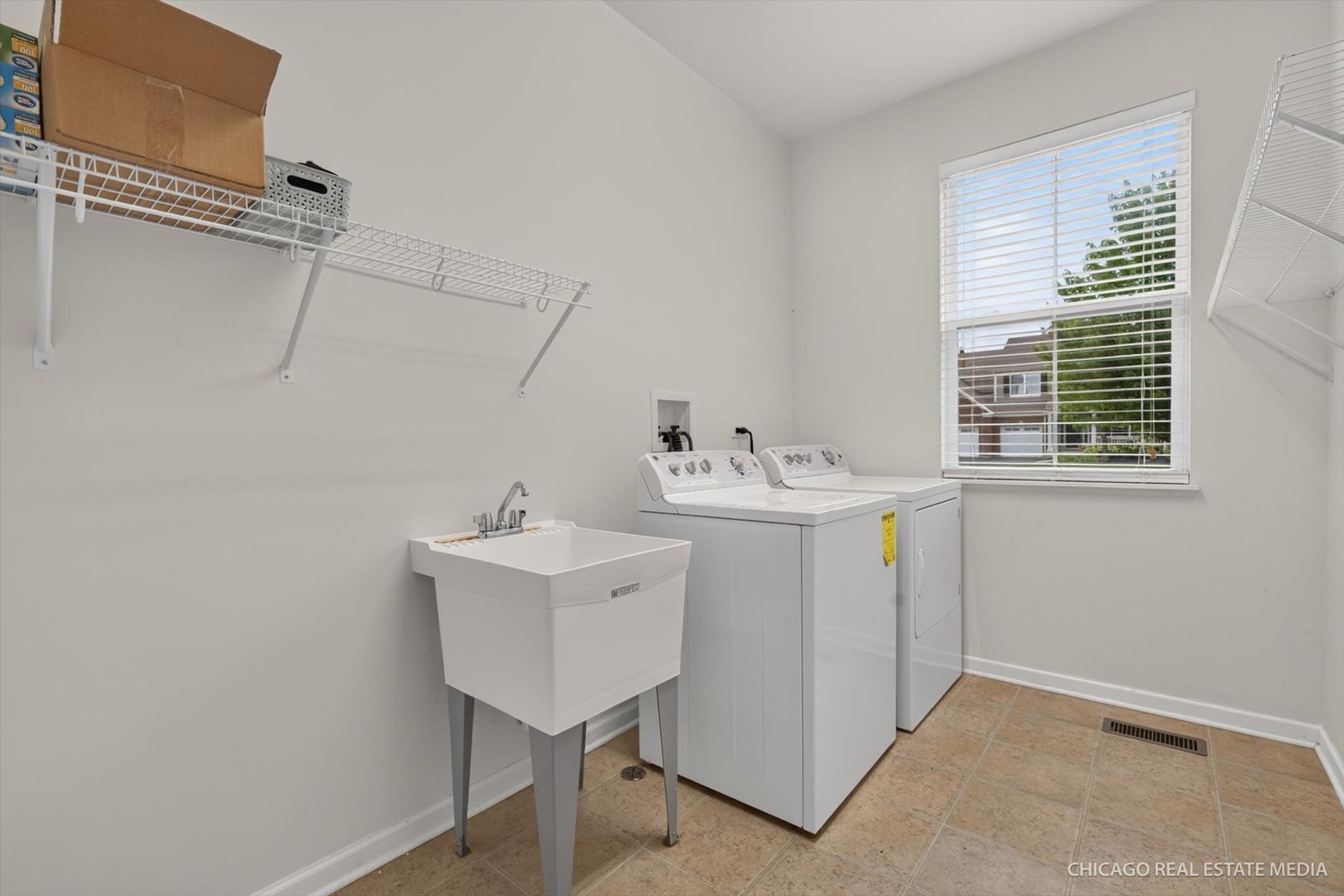 Gallery Image 12