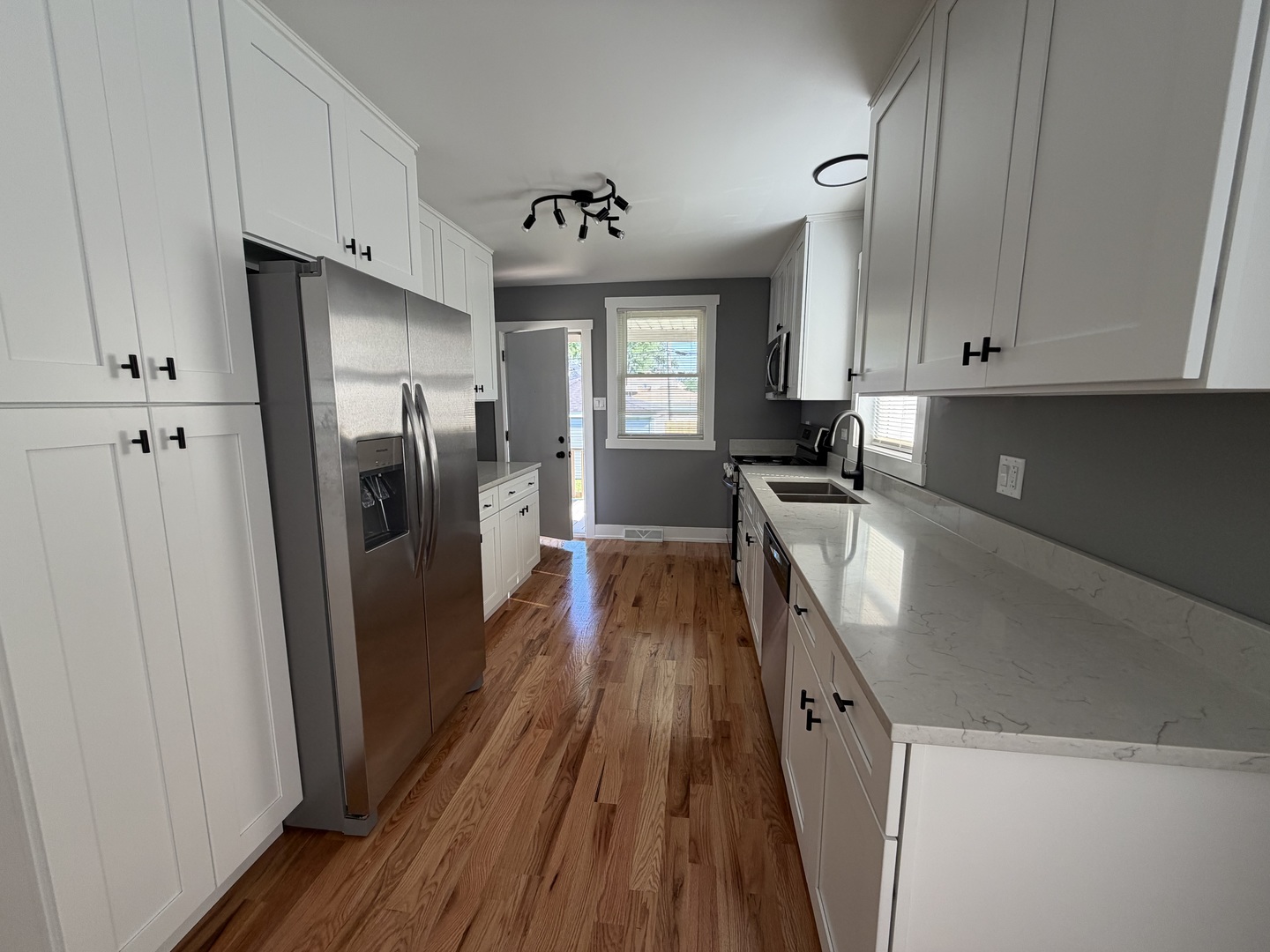 Gallery Image 10