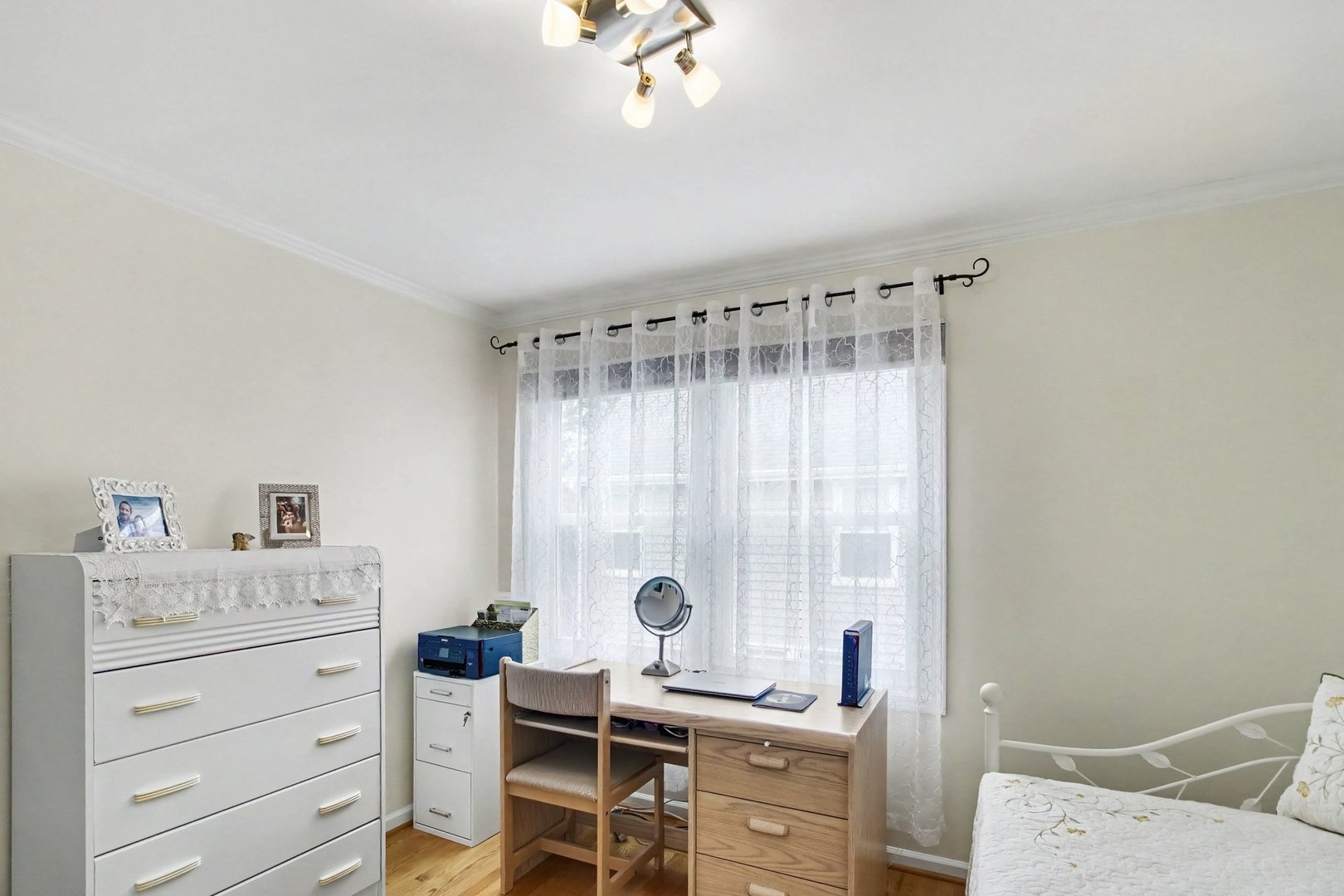 Gallery Image 19