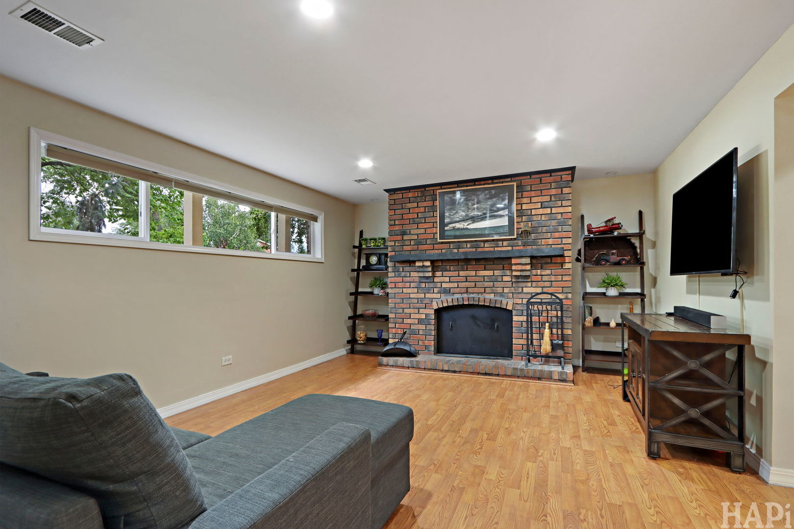 Gallery Image 15