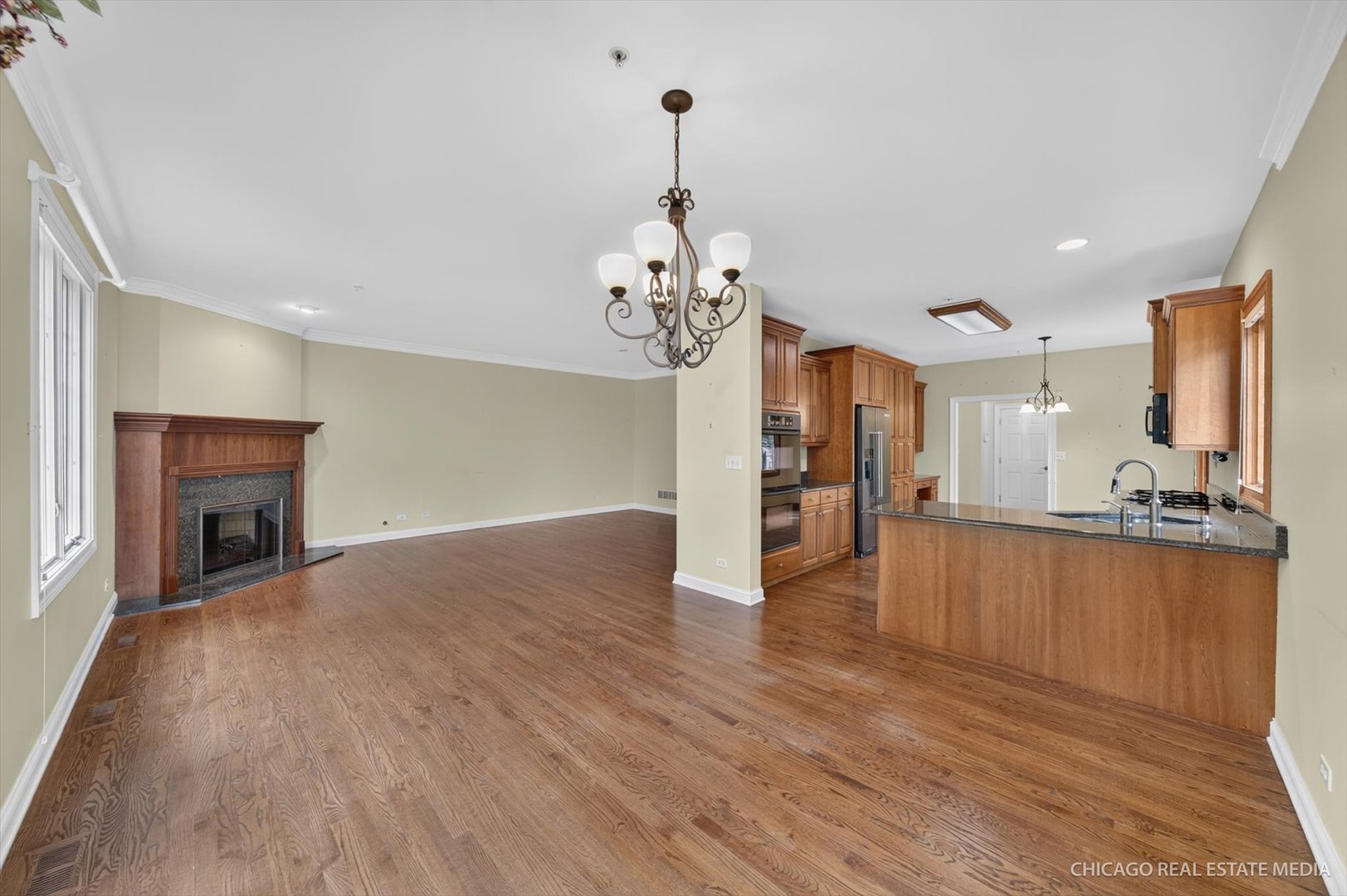 Gallery Image 14