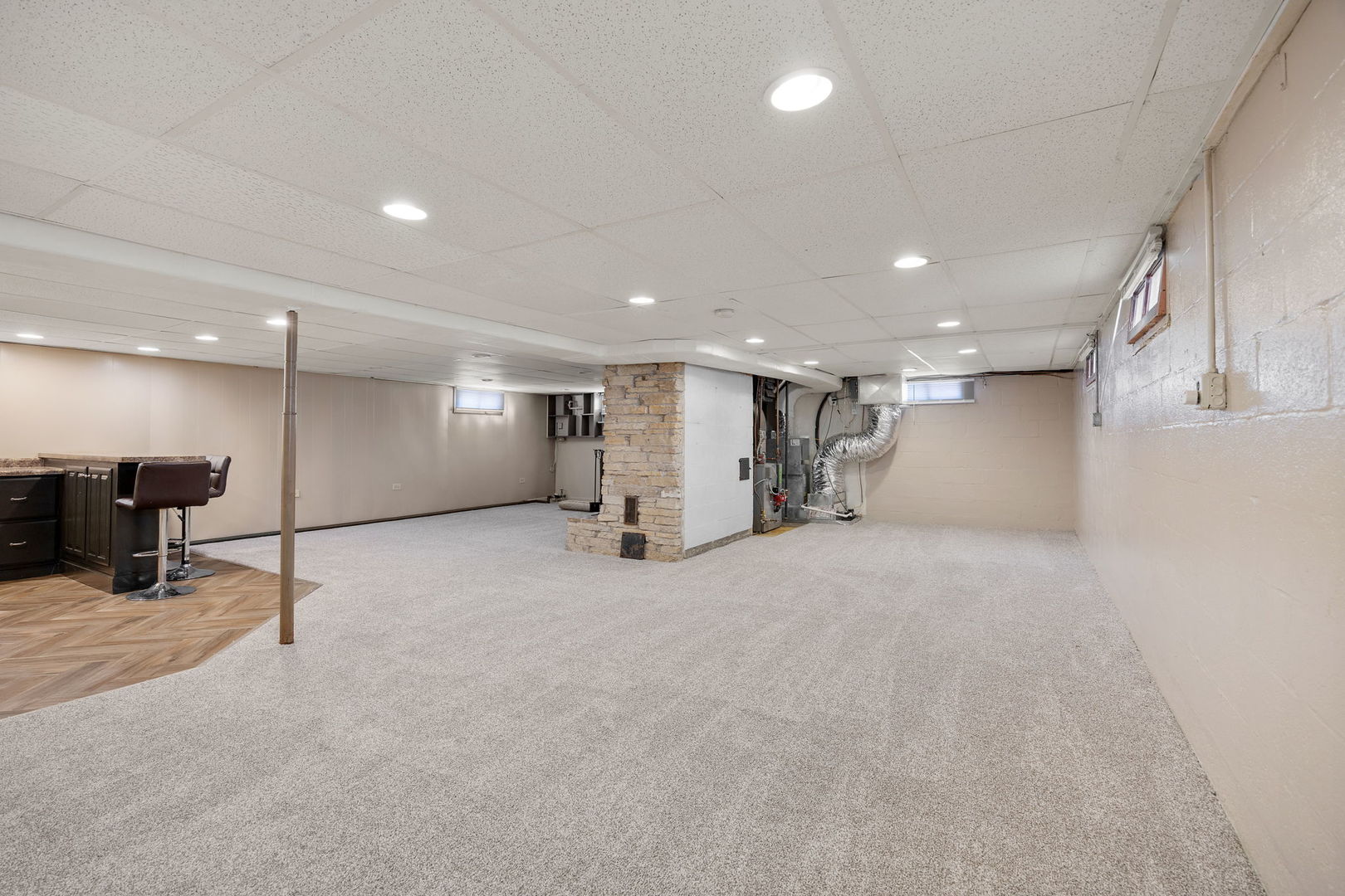 Gallery Image 18