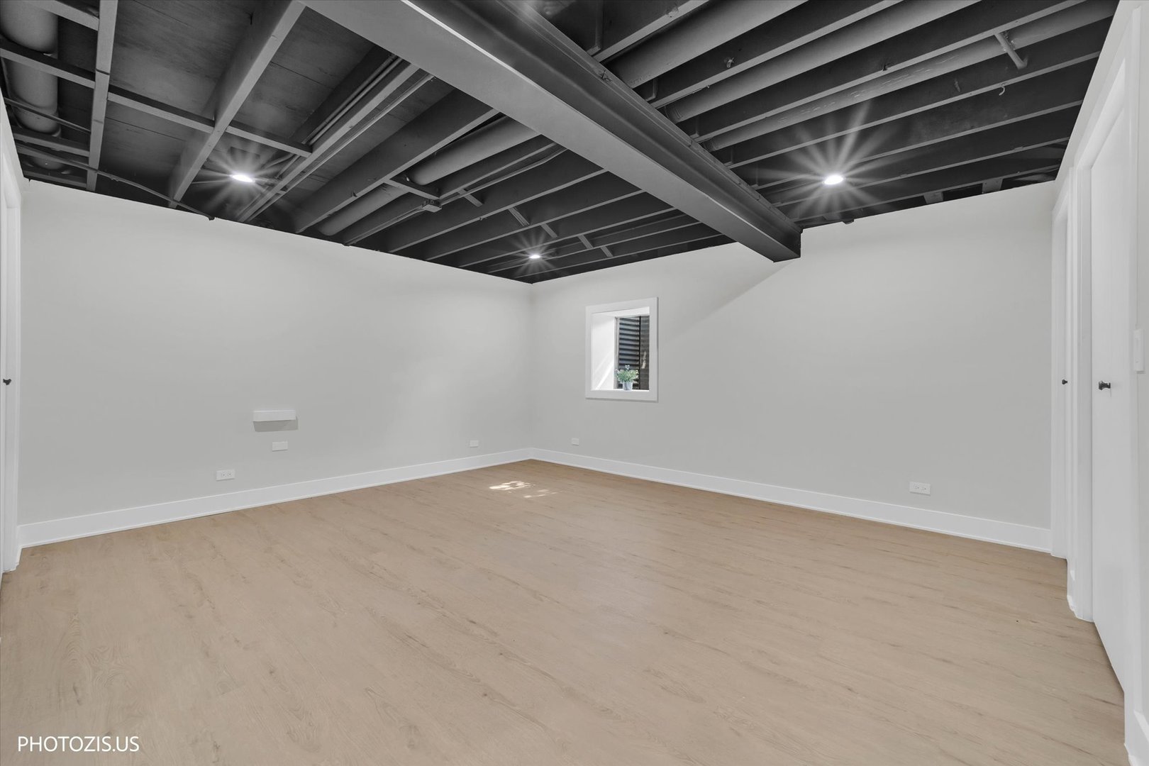 Gallery Image 45