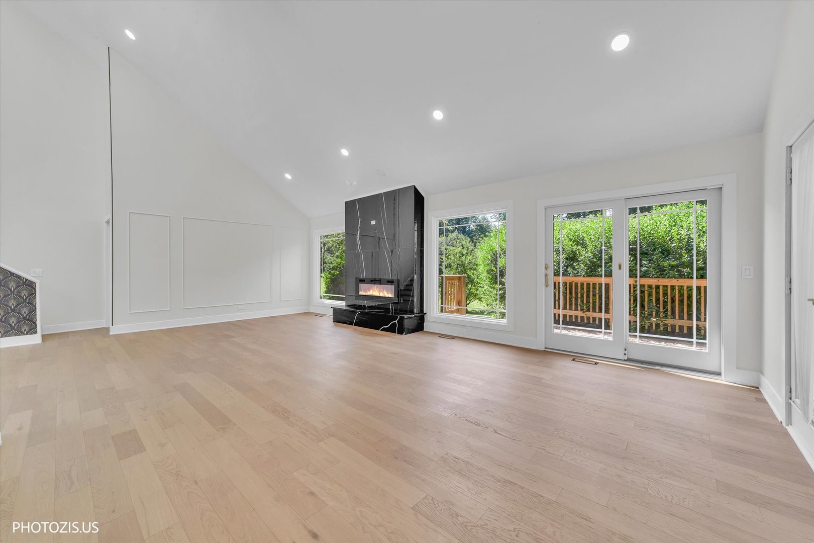 Gallery Image 13