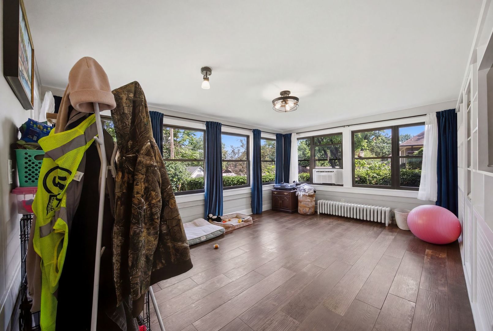 Gallery Image 9