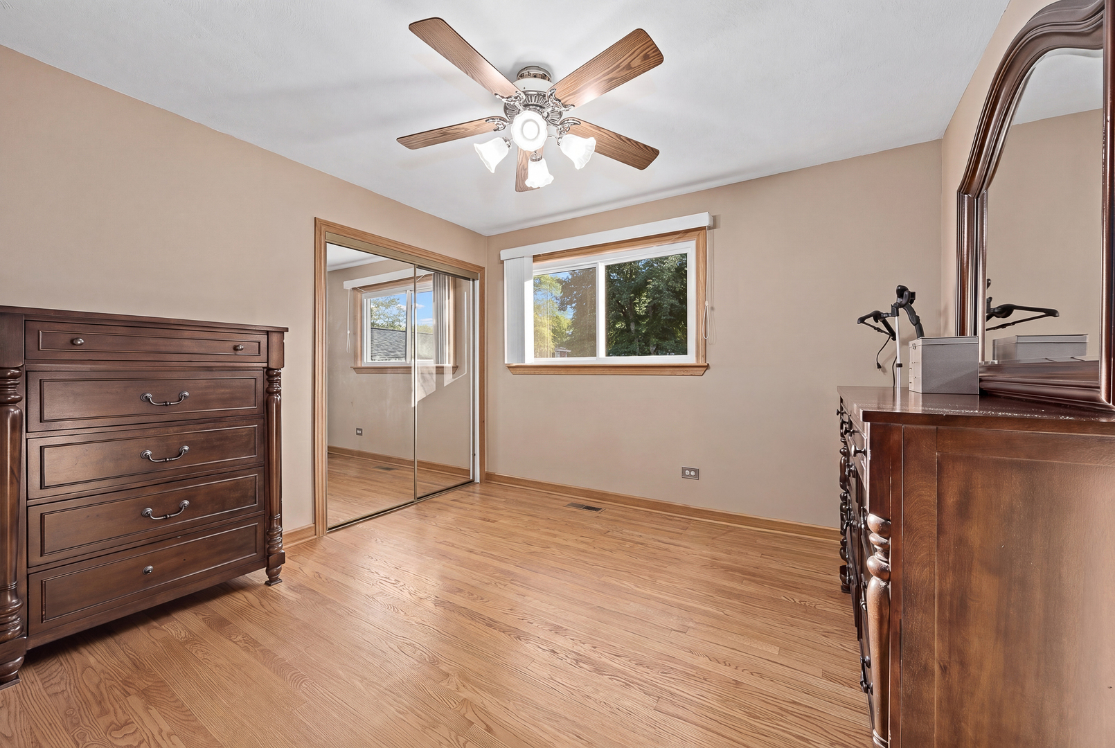 Gallery Image 15