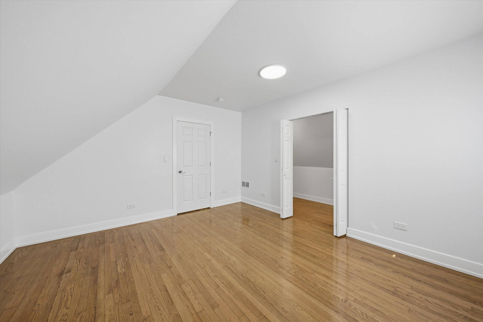 Gallery Image 18