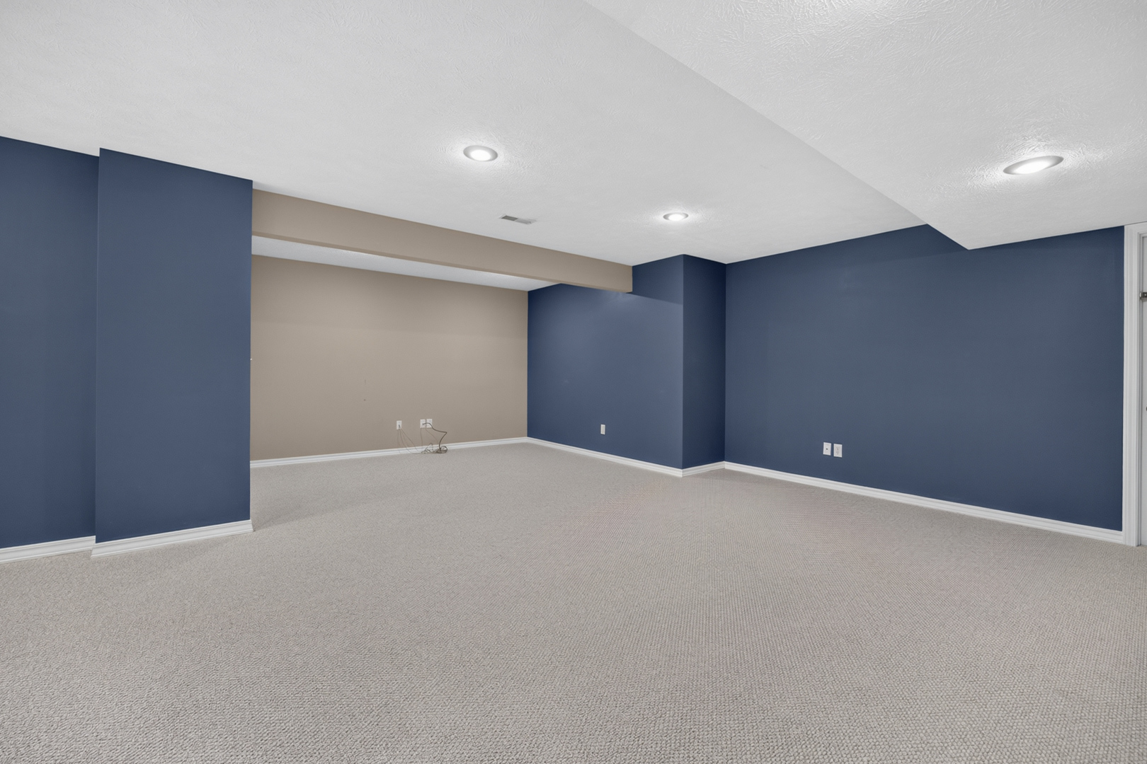 Gallery Image 50