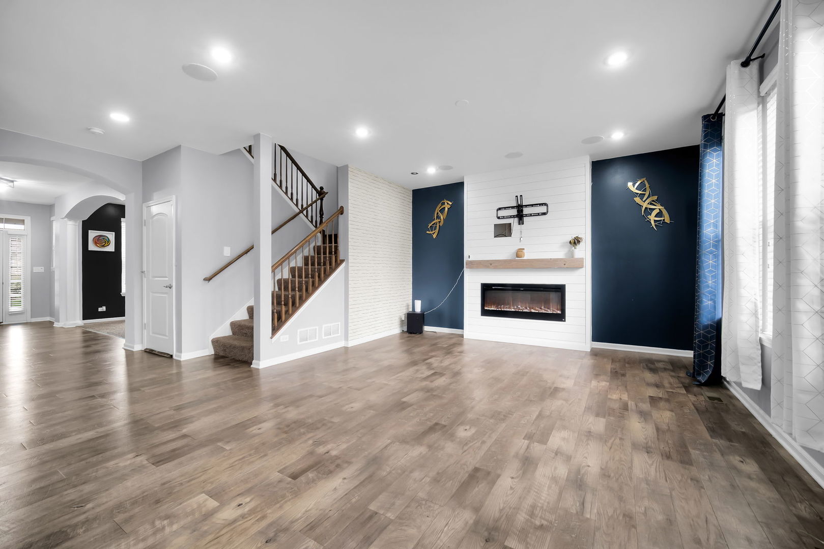 Gallery Image 15