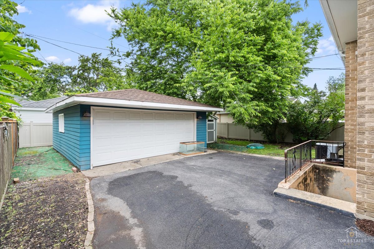 Gallery Image 26