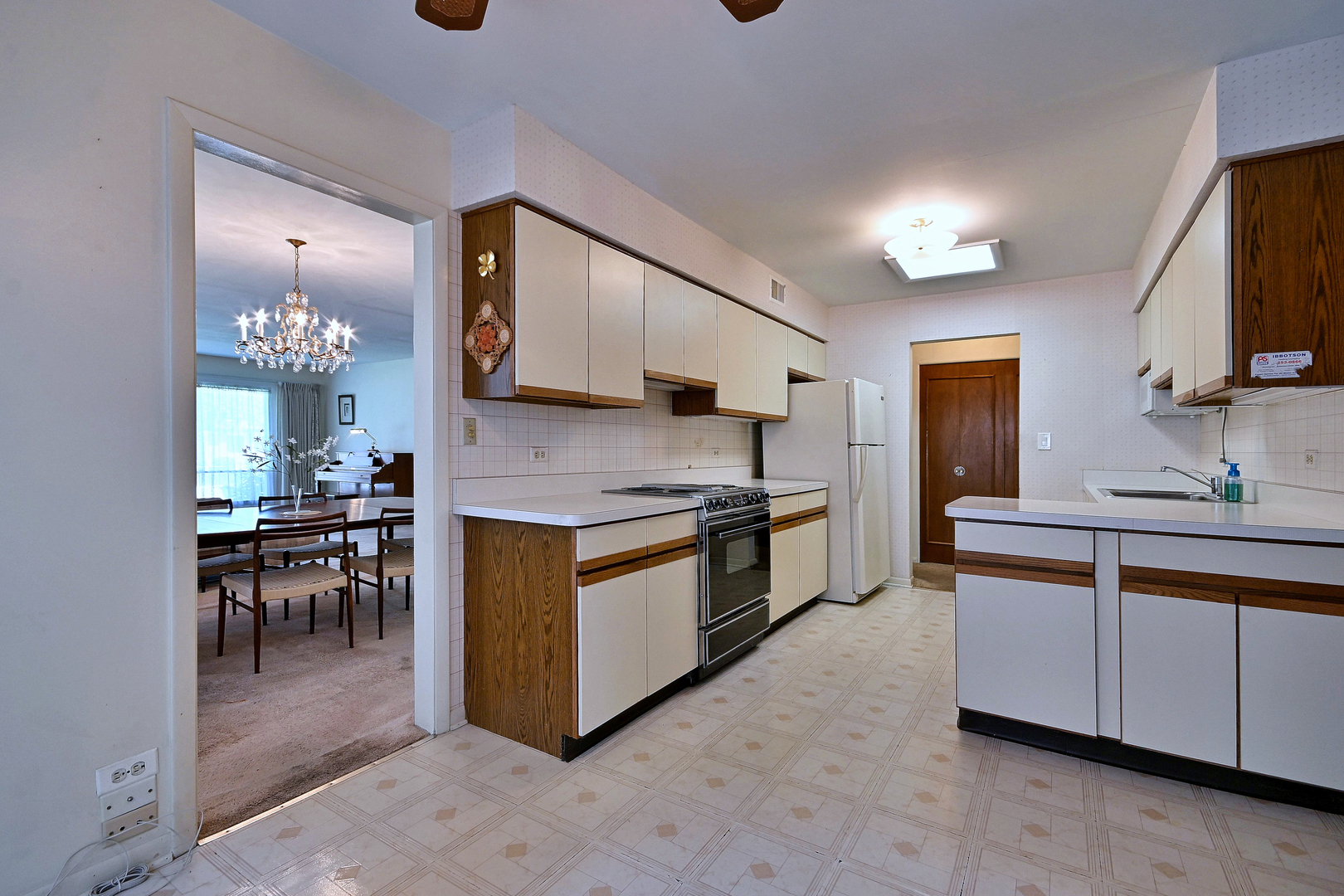 Gallery Image 13