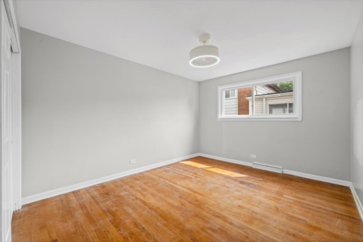 Gallery Image 16