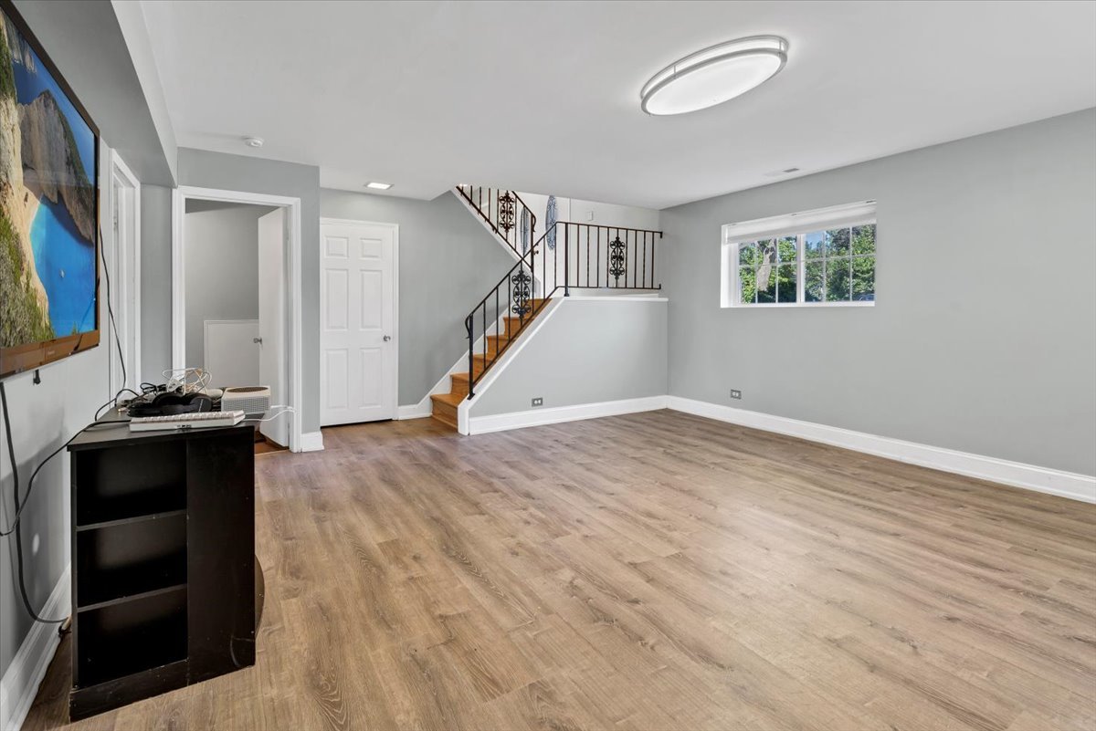 Gallery Image 13