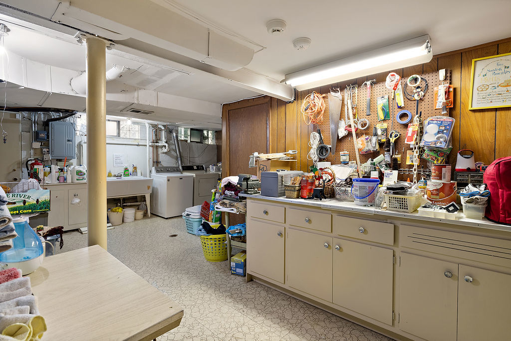 Gallery Image 18