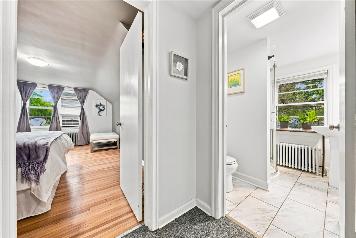 Gallery Image 12