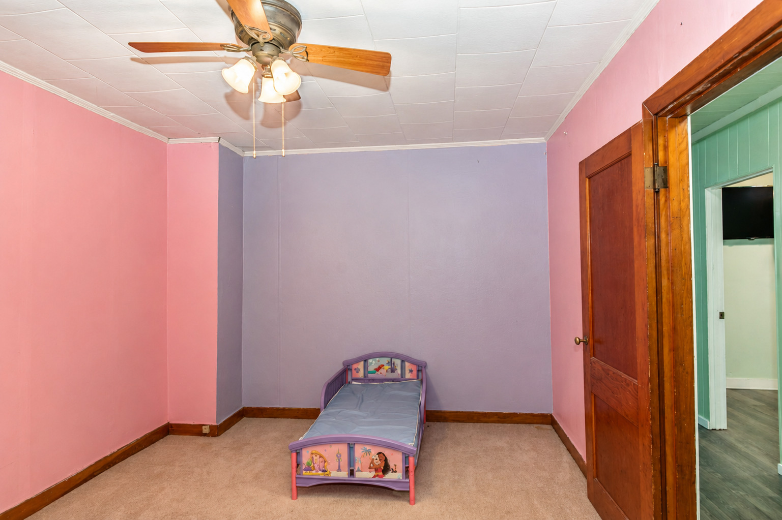 Gallery Image 13
