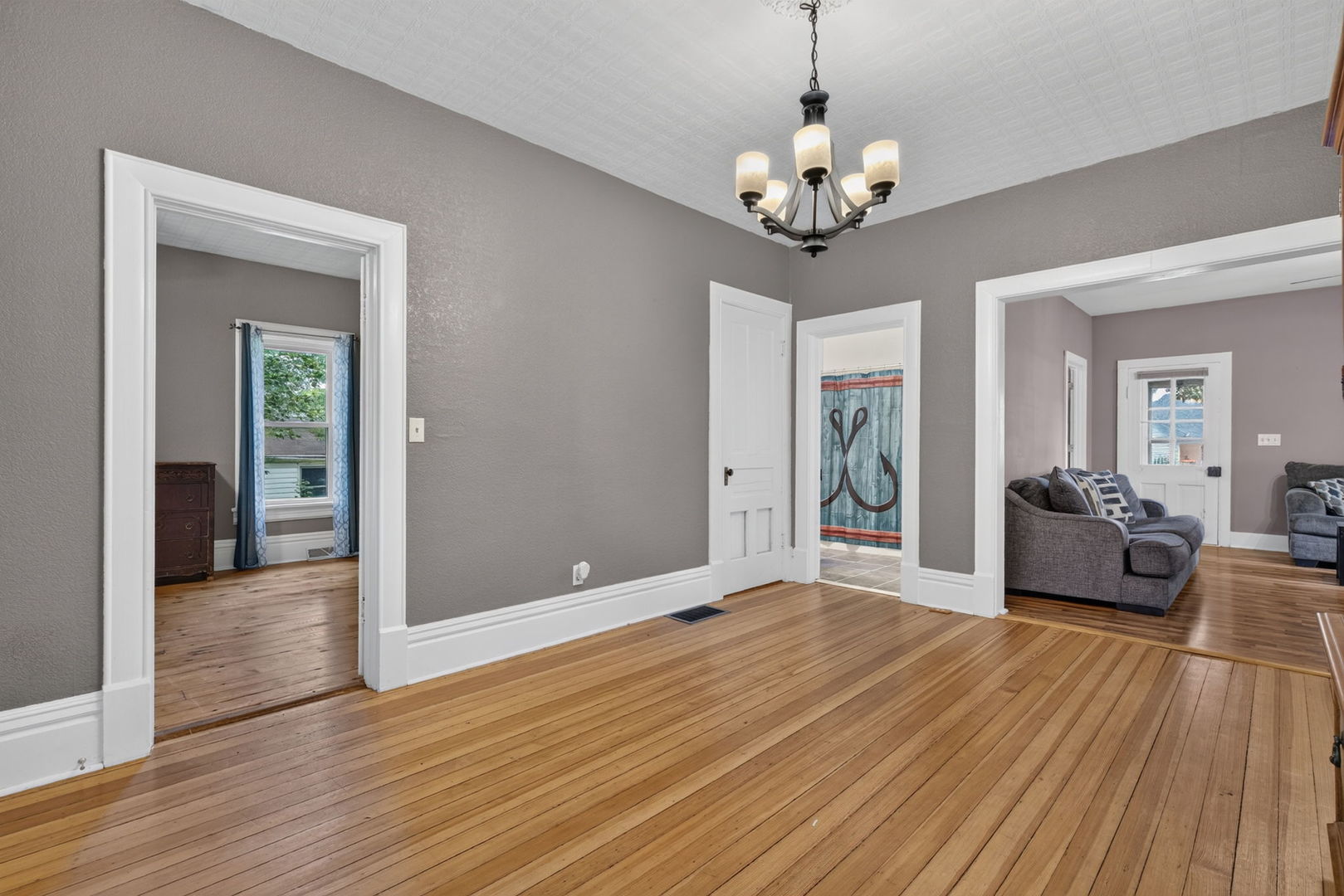 Gallery Image 7