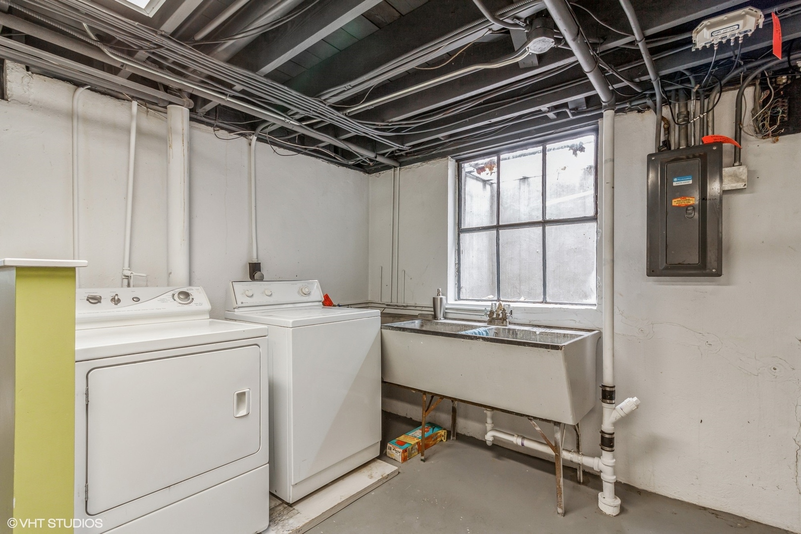 Gallery Image 18