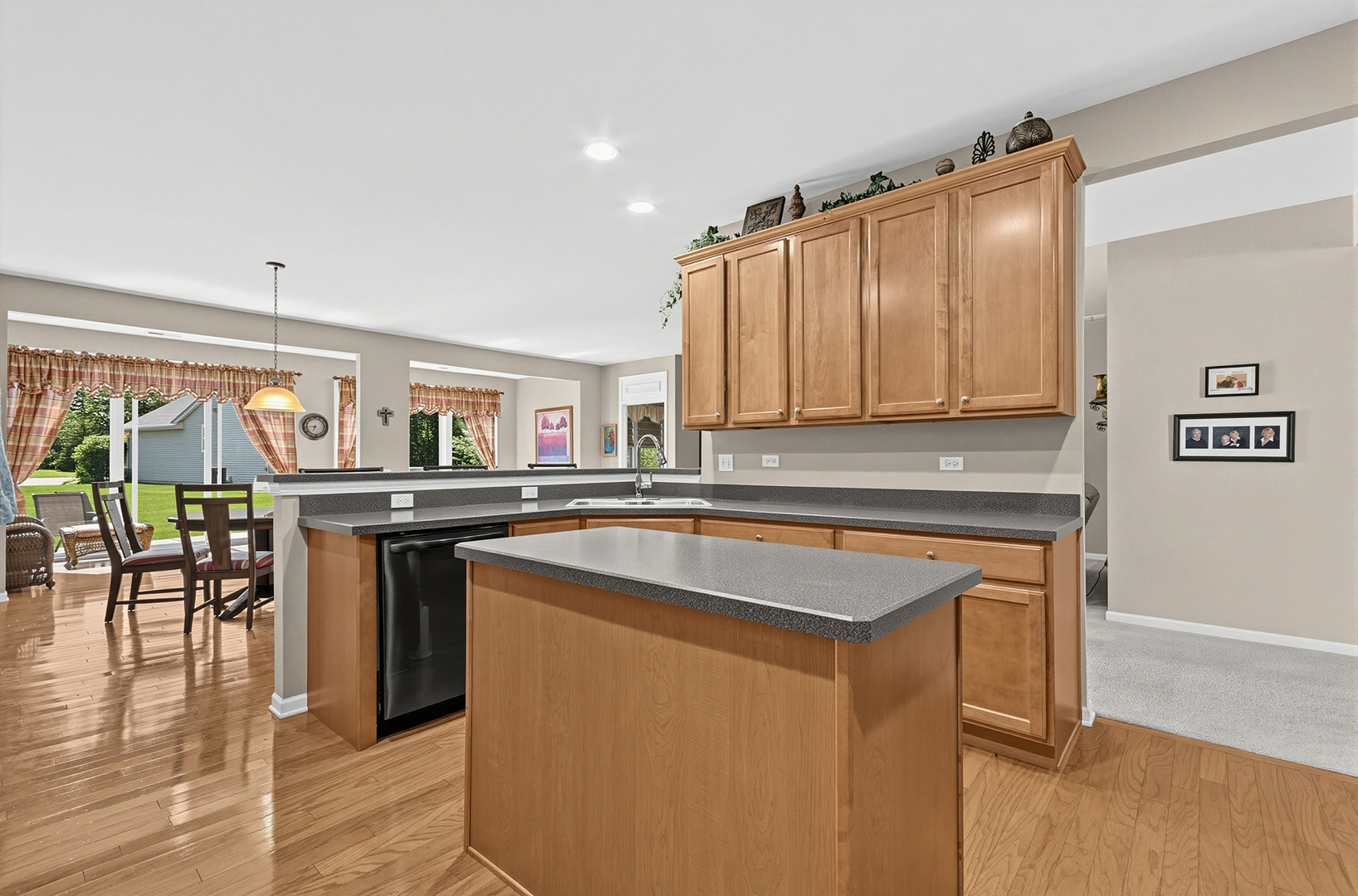 Gallery Image 6
