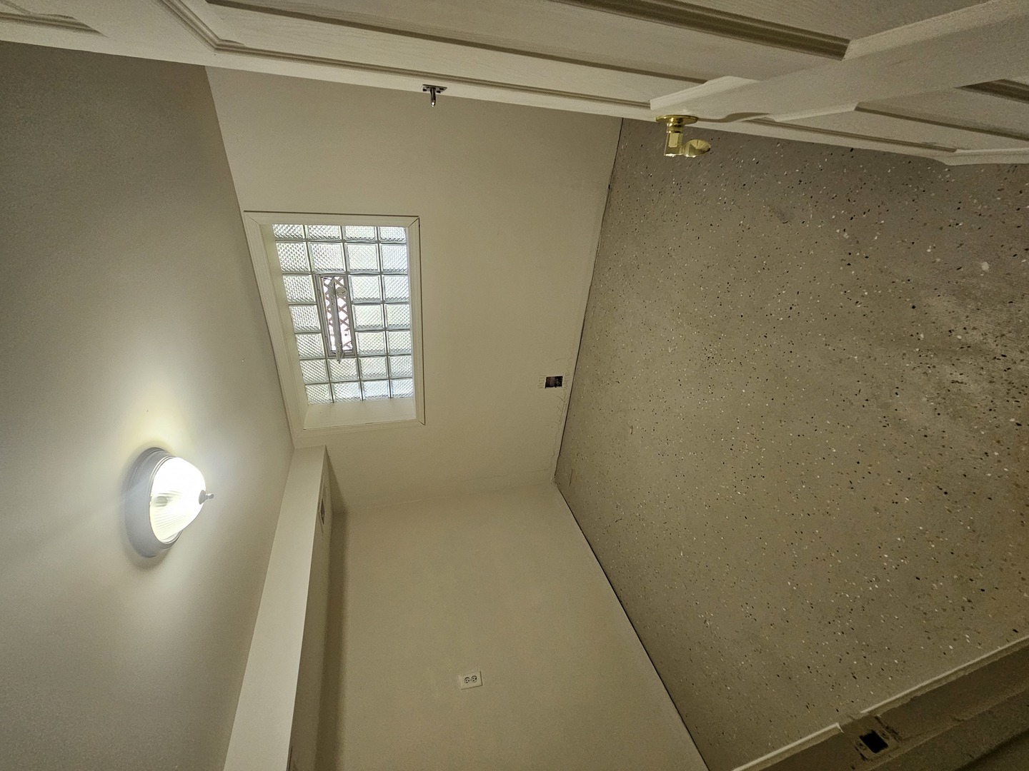 Gallery Image 18