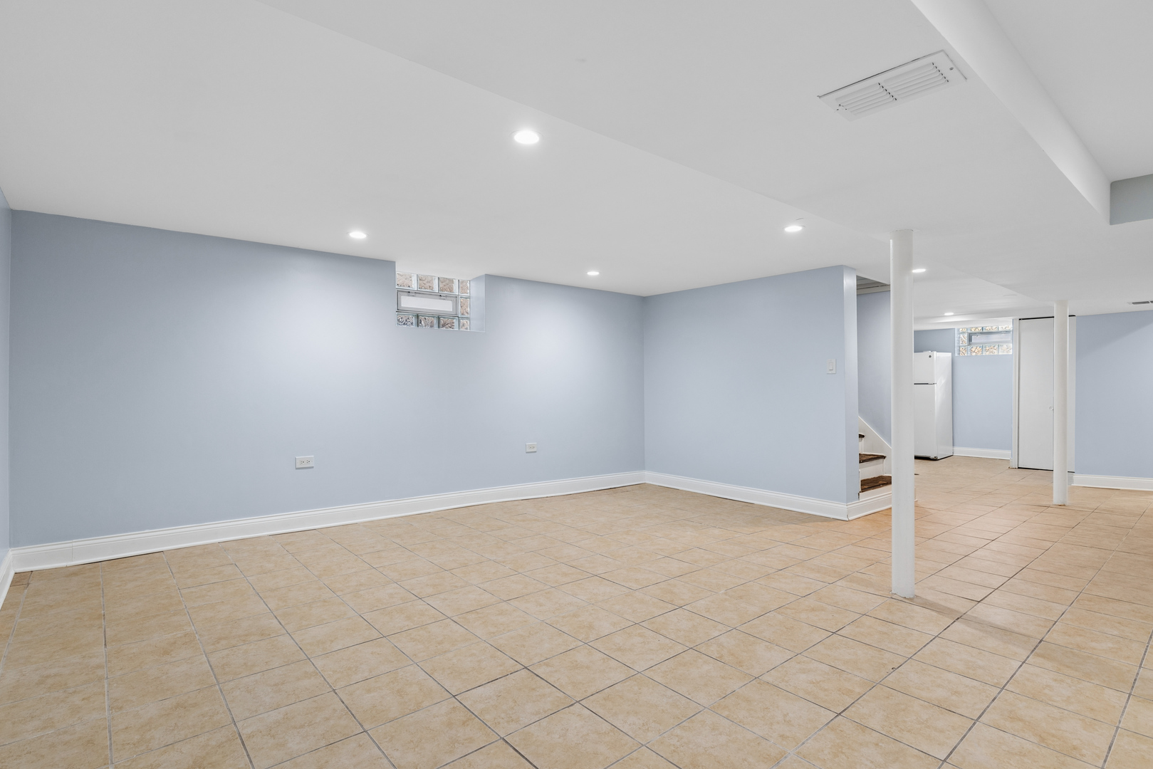 Gallery Image 19